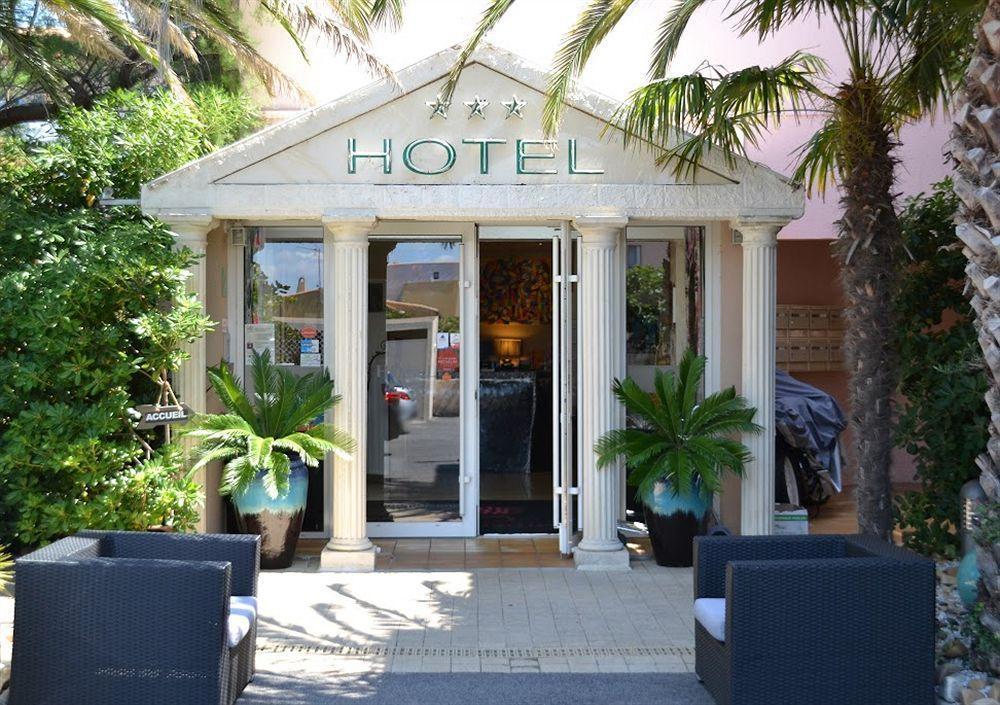 Hotel Les Grenadines แอกด์ ภายนอก รูปภาพ