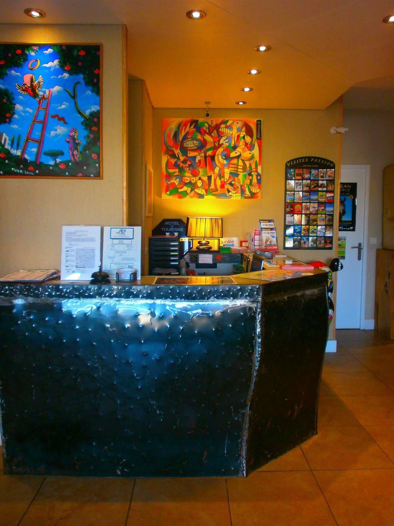 Hotel Les Grenadines แอกด์ ภายนอก รูปภาพ
