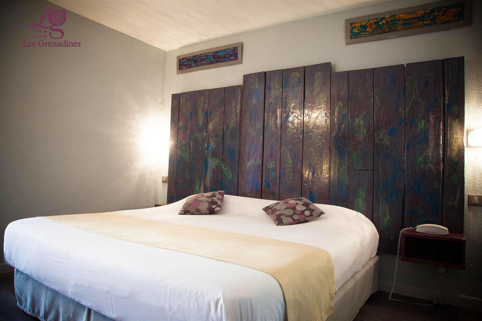 Hotel Les Grenadines แอกด์ ภายนอก รูปภาพ